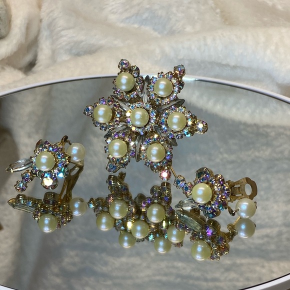 VINTAGE JULIANA D&E AB RHINESTONE FAUX PEARL STAR BROOCH PIN & EARRING SET #786 - Picture 11 of 16